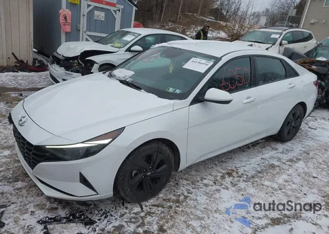 2021 Hyundai Elantra Sel z USA, uszkodzony, nr VIN 5NPLS4AG7MH044466